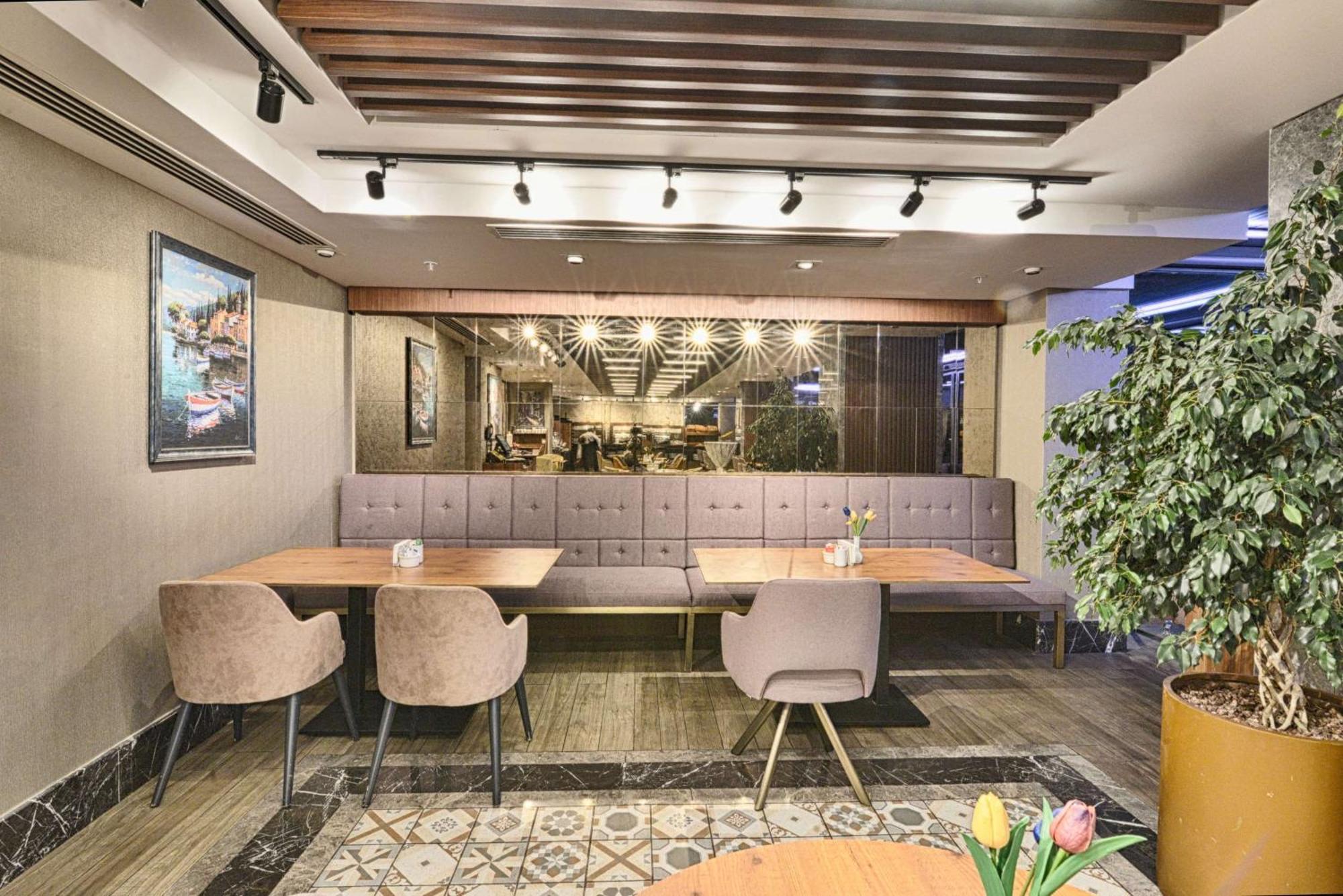 Western Premier Ottoperla מלון 4*